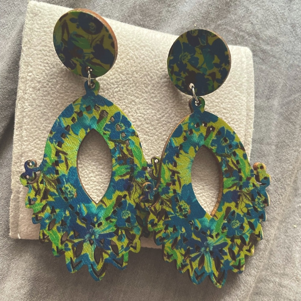 Wood craft earring